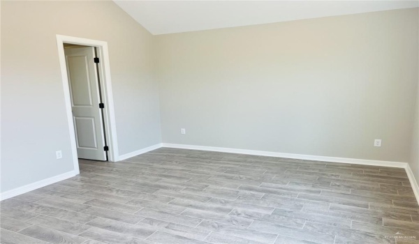 8313 N 34th Lane, McAllen, TX 78504, 3 Bedrooms Bedrooms, ,2 BathroomsBathrooms,Residential Lease,For Rent,8313 N 34th Lane,460435