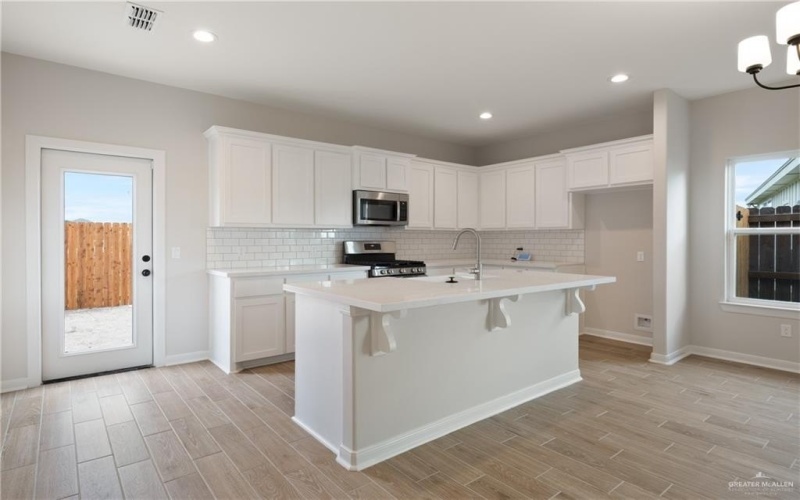 3204 El Paso Drive, Weslaco, TX 78599, 3 Habitaciones Habitaciones , ,2 BañosBaños,Residential,En Venta,3204 El Paso Drive,460508