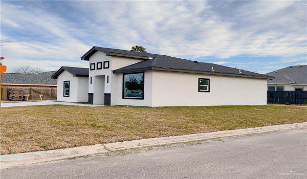 7709 Squire Lane, Mission, TX 78572, 3 Bedrooms Bedrooms, ,2 BathroomsBathrooms,Residential,For Sale,7709 Squire Lane,460544