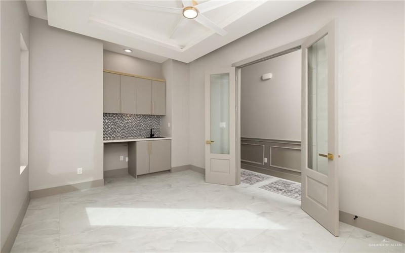 3812 Zenker Avenue, McAllen, TX 78504, 4 Bedrooms Bedrooms, ,3 BathroomsBathrooms,Residential,For Sale,3812 Zenker Avenue,460689