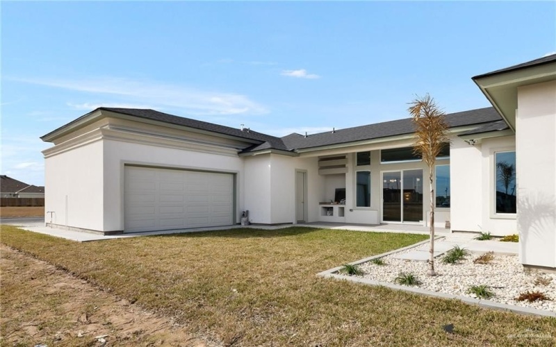 3812 Zenker Avenue, McAllen, TX 78504, 4 Bedrooms Bedrooms, ,3 BathroomsBathrooms,Residential,For Sale,3812 Zenker Avenue,460689