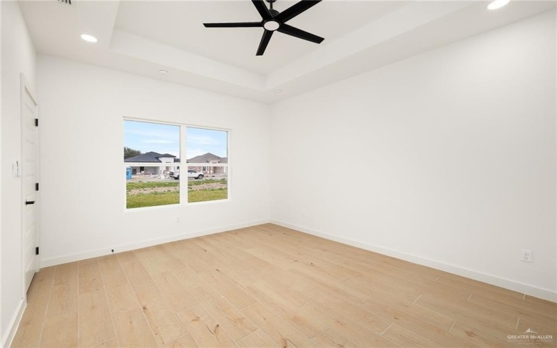 4000 Mullin Avenue, Edinburg, TX 78542, 3 Bedrooms Bedrooms, ,2 BathroomsBathrooms,Residential,For Sale,4000 Mullin Avenue,460893