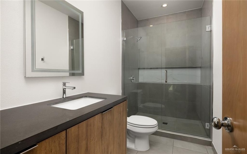 2609 Woodpecker Road #4, Weslaco, TX 78596, 3 Bedrooms Bedrooms, ,2 BathroomsBathrooms,Residential Lease,For Rent,2609 Woodpecker Road,461009