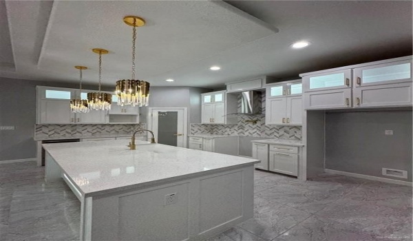 921 E Rio Vista Avenue, Pharr, TX 78577, 3 Bedrooms Bedrooms, ,2 BathroomsBathrooms,Residential,For Sale,921 E Rio Vista Avenue,461136
