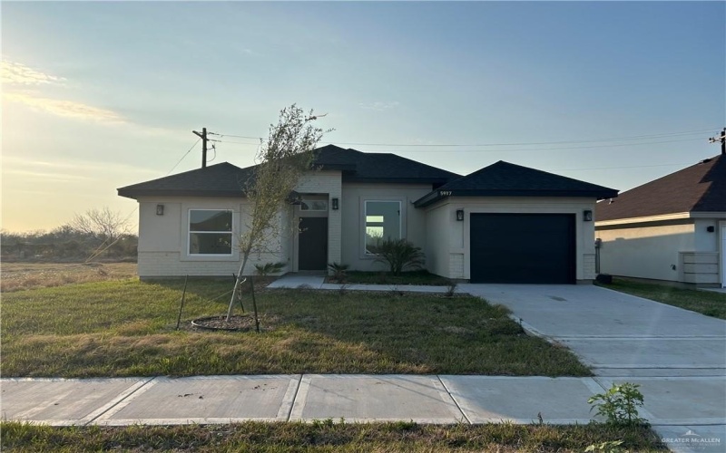 5917 N Playa Del Sol Street, Edinburg, TX 78572, 3 Habitaciones Habitaciones , ,2 BañosBaños,Residential,En Venta,5917 N Playa Del Sol Street,461152
