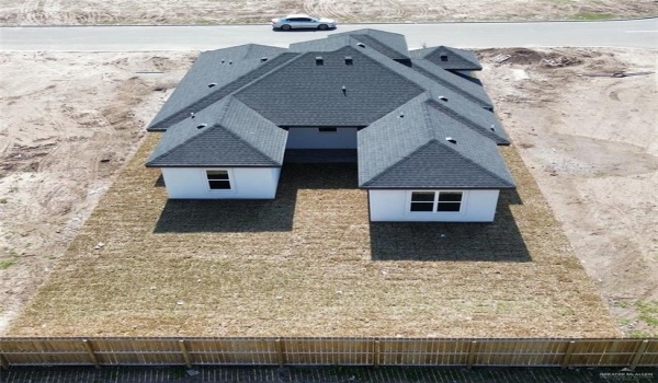 5008 Duke Avenue, McAllen, TX 78504, 3 Bedrooms Bedrooms, ,2 BathroomsBathrooms,Residential,For Sale,5008 Duke Avenue,461338