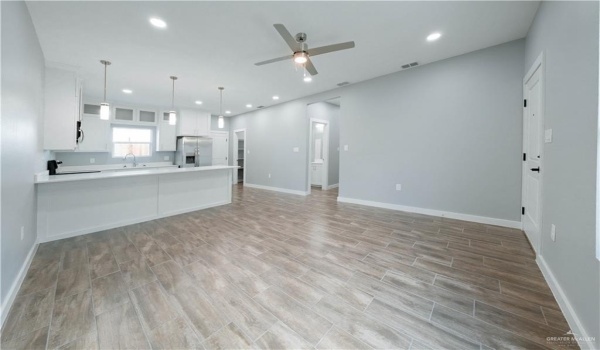 2605 Sage Drive, Weslaco, TX 78596, ,Residential Multi Family,En Venta,2605 Sage Drive,461364