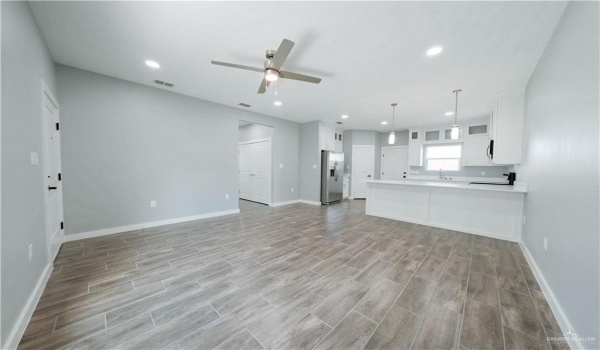 2605 Sage Drive, Weslaco, TX 78596, ,Residential Multi Family,En Venta,2605 Sage Drive,461364