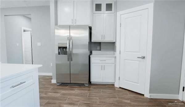 2605 Sage Drive, Weslaco, TX 78596, ,Residential Multi Family,En Venta,2605 Sage Drive,461364