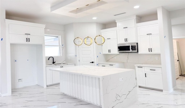 8039 N 48th Lane, McAllen, TX 78504, 3 Bedrooms Bedrooms, ,2 BathroomsBathrooms,Residential,For Sale,8039 N 48th Lane,461373