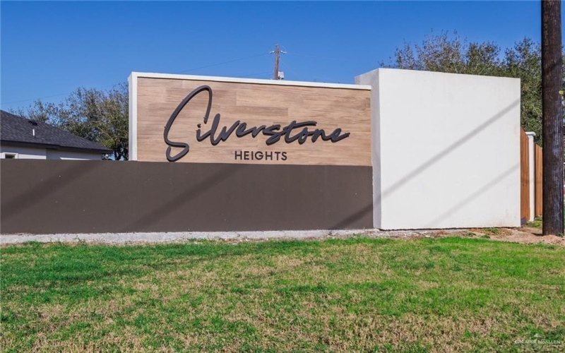 2312 N Piedra Avenue, Edinburg, TX 78542, 3 Bedrooms Bedrooms, ,2 BathroomsBathrooms,Residential,For Sale,2312 N Piedra Avenue,461380