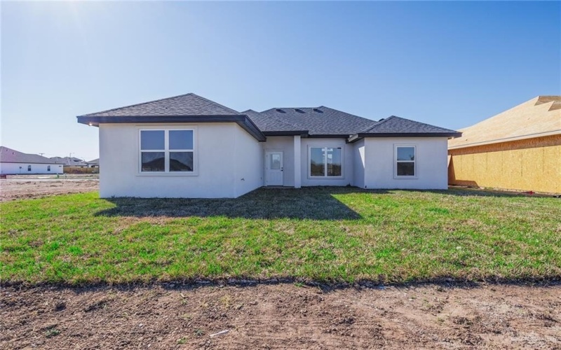2312 N Piedra Avenue, Edinburg, TX 78542, 3 Bedrooms Bedrooms, ,2 BathroomsBathrooms,Residential,For Sale,2312 N Piedra Avenue,461380