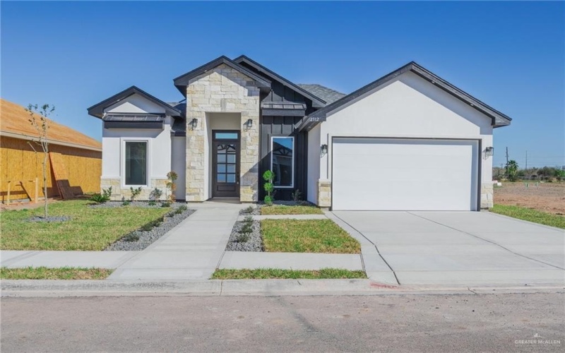 2312 N Piedra Avenue, Edinburg, TX 78542, 3 Bedrooms Bedrooms, ,2 BathroomsBathrooms,Residential,For Sale,2312 N Piedra Avenue,461380