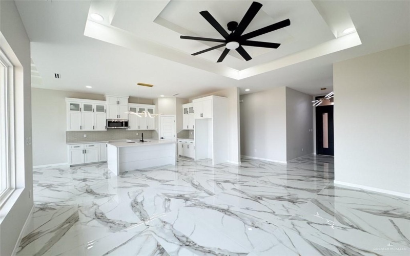 8104 50th Street, McAllen, TX 78504, 3 Habitaciones Habitaciones , ,2 BañosBaños,Residential,En Venta,8104 50th Street,461390