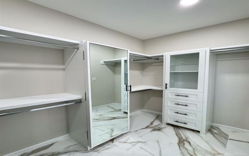8104 50th Street, McAllen, TX 78504, 3 Habitaciones Habitaciones , ,2 BañosBaños,Residential,En Venta,8104 50th Street,461390