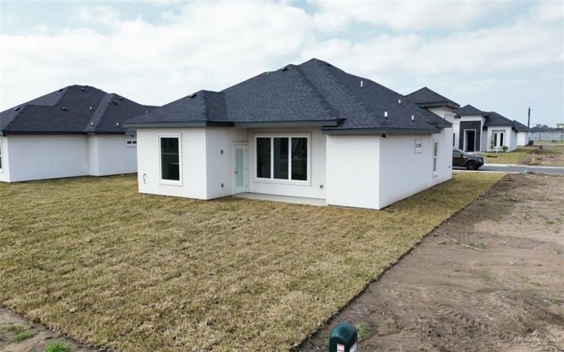 8104 50th Street, McAllen, TX 78504, 3 Habitaciones Habitaciones , ,2 BañosBaños,Residential,En Venta,8104 50th Street,461390