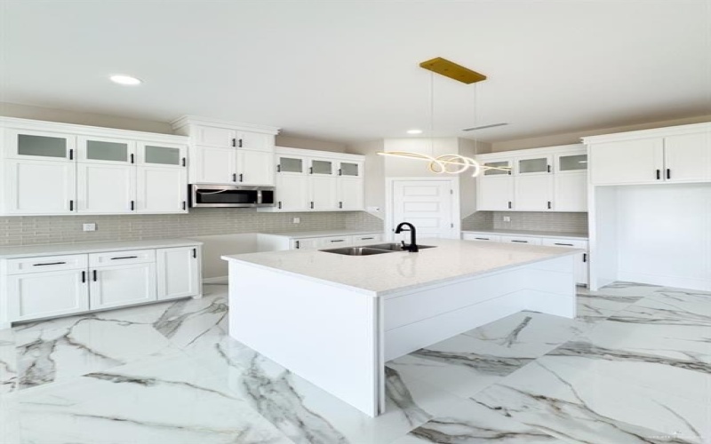 8104 50th Street, McAllen, TX 78504, 3 Habitaciones Habitaciones , ,2 BañosBaños,Residential,En Venta,8104 50th Street,461390
