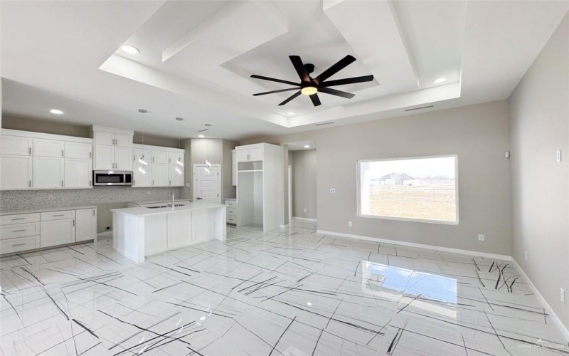 8100 50th Street, McAllen, TX 78504, 3 Habitaciones Habitaciones , ,2 BañosBaños,Residential,En Venta,8100 50th Street,461398
