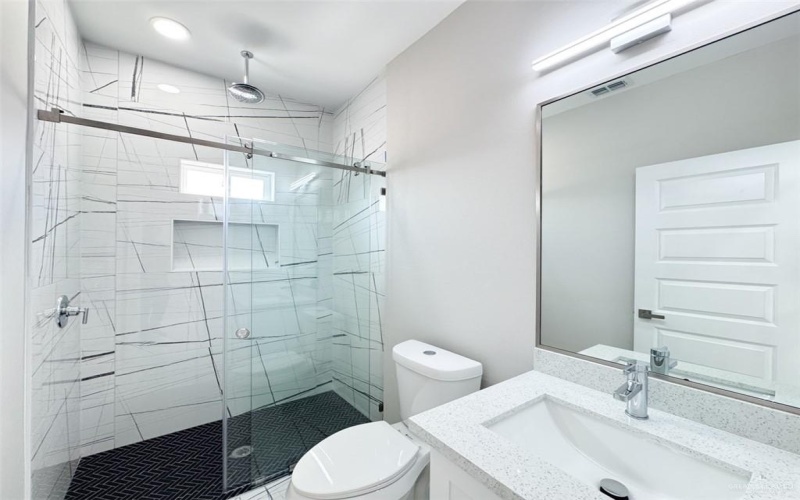 8100 50th Street, McAllen, TX 78504, 3 Habitaciones Habitaciones , ,2 BañosBaños,Residential,En Venta,8100 50th Street,461398