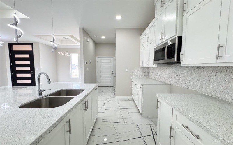 8100 50th Street, McAllen, TX 78504, 3 Habitaciones Habitaciones , ,2 BañosBaños,Residential,En Venta,8100 50th Street,461398