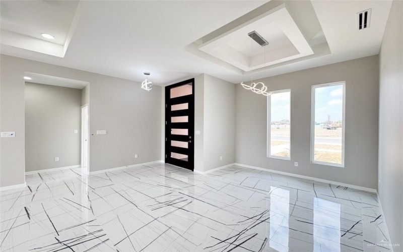8100 50th Street, McAllen, TX 78504, 3 Habitaciones Habitaciones , ,2 BañosBaños,Residential,En Venta,8100 50th Street,461398