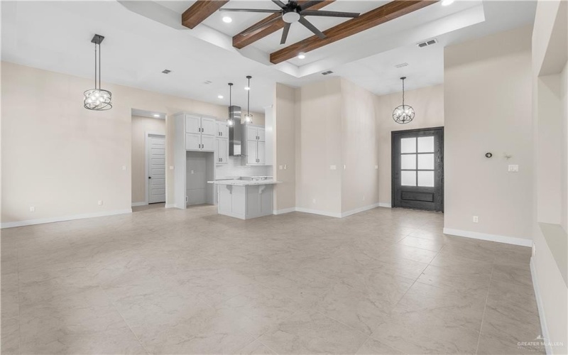 5308 N 42nd Street, McAllen, TX 78504, 3 Habitaciones Habitaciones , ,2 BañosBaños,Residential,En Venta,5308 N 42nd Street,461409