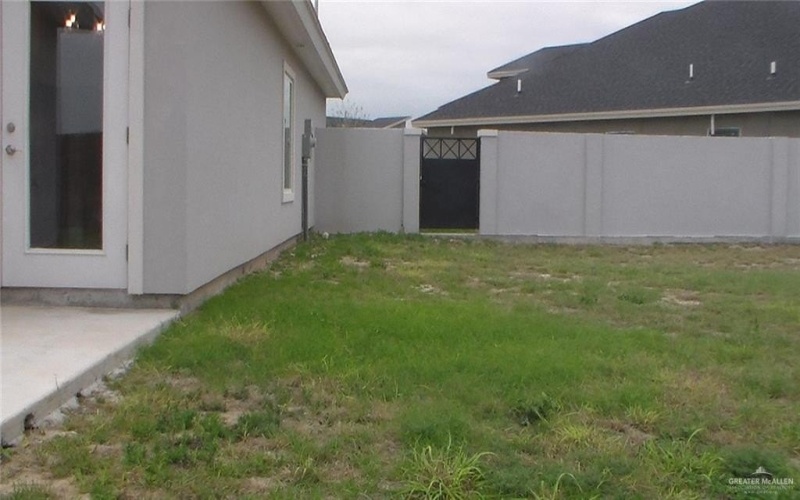 3200 S Auburndale Avenue, Edinburg, TX 78542, 3 Bedrooms Bedrooms, ,2 BathroomsBathrooms,Residential,For Sale,3200 S Auburndale Avenue,461749