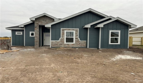 2284 Victoriano Street, Weslaco, TX 78596, 3 Bedrooms Bedrooms, ,2 BathroomsBathrooms,Residential,For Sale,2284 Victoriano Street,461820