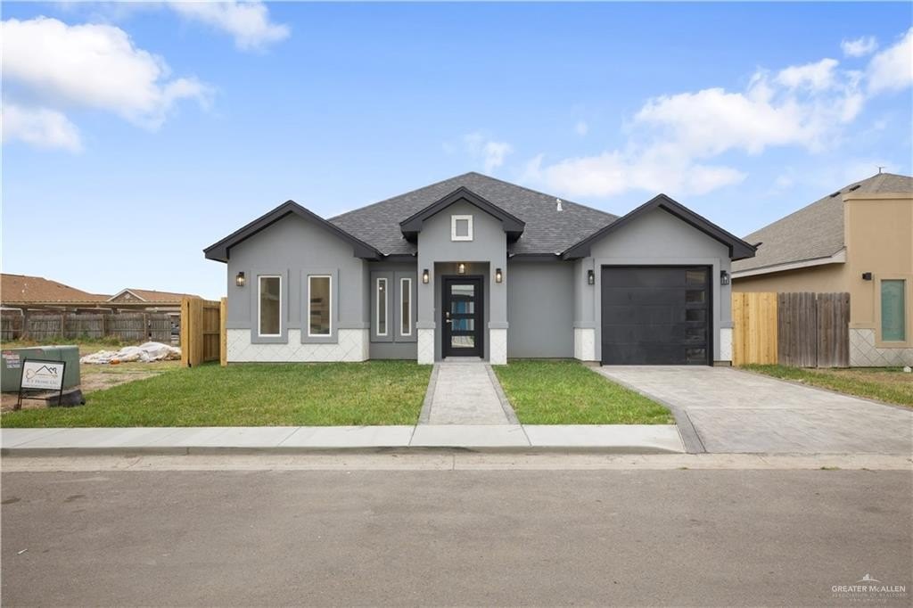 2410 King David Drive, Rio Grande City, TX 78582, 3 Habitaciones Habitaciones , ,2 BañosBaños,Residential,En Venta,2410 King David Drive,461833