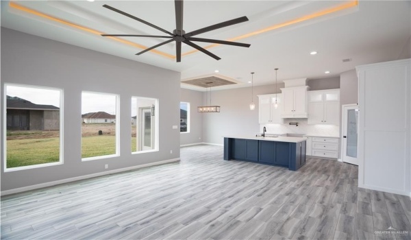 1013 Magnolia Street, Mission, TX 78573, 3 Bedrooms Bedrooms, ,2 BathroomsBathrooms,Residential,For Sale,1013 Magnolia Street,461958