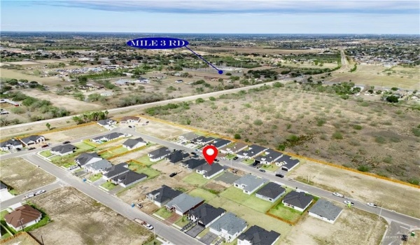 1013 Magnolia Street, Mission, TX 78573, 3 Bedrooms Bedrooms, ,2 BathroomsBathrooms,Residential,For Sale,1013 Magnolia Street,461958