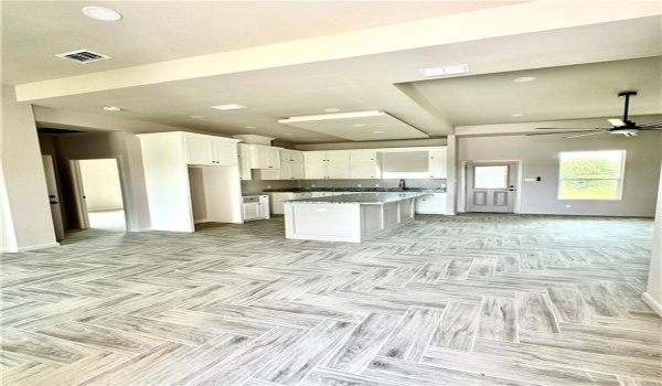 2017 Salvador Avenue, Weslaco, TX 78596, 3 Bedrooms Bedrooms, ,2 BathroomsBathrooms,Residential,For Sale,2017 Salvador Avenue,451566