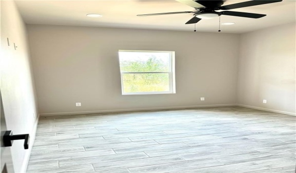 2017 Salvador Avenue, Weslaco, TX 78596, 3 Bedrooms Bedrooms, ,2 BathroomsBathrooms,Residential,For Sale,2017 Salvador Avenue,451566