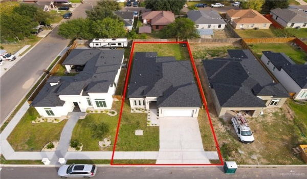 3104 N Alyna Avenue, Edinburg, TX 78541, 4 Bedrooms Bedrooms, ,2 BathroomsBathrooms,Residential,For Sale,3104 N Alyna Avenue,452354