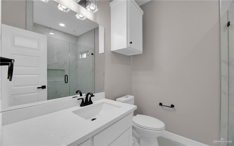 3104 N Alyna Avenue, Edinburg, TX 78541, 4 Bedrooms Bedrooms, ,2 BathroomsBathrooms,Residential,For Sale,3104 N Alyna Avenue,452354
