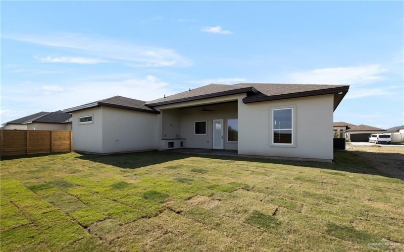 1912 Diplomat Drive, Edinburg, TX 78542, 3 Bedrooms Bedrooms, ,2 BathroomsBathrooms,Residential,For Sale,1912 Diplomat Drive,456536