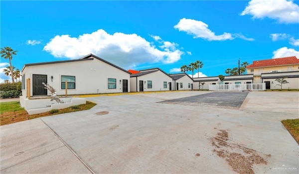 106 W Corral Street, South Padre Island, TX 78597, ,Residential Multi Family,For Sale,106 W Corral Street,453240