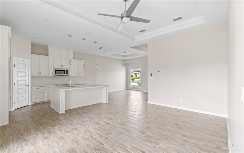 820 W Sycamore Avenue, Mission, TX 78573, 3 Habitaciones Habitaciones , ,2 BañosBaños,Residential,En Venta,820 W Sycamore Avenue,453766
