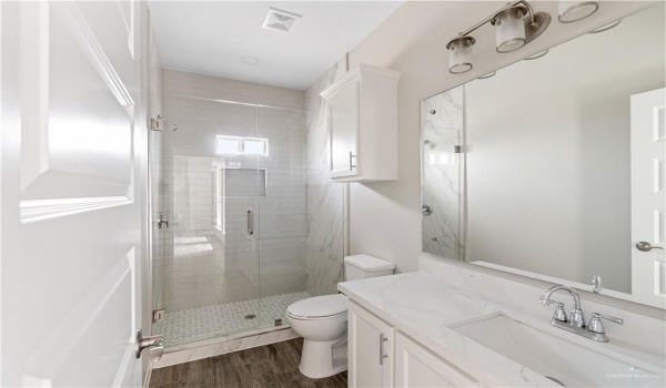 820 W Sycamore Avenue, Mission, TX 78573, 3 Habitaciones Habitaciones , ,2 BañosBaños,Residential,En Venta,820 W Sycamore Avenue,453766