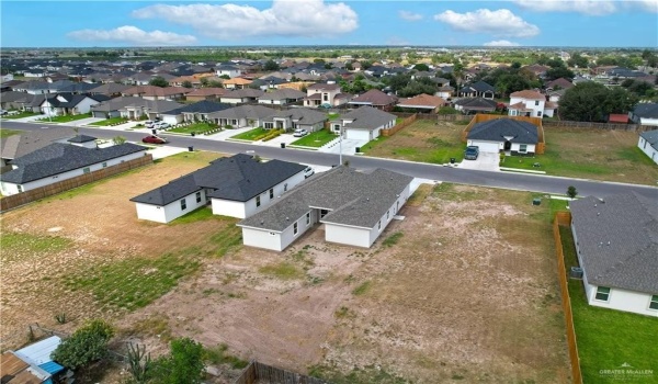 820 W Sycamore Avenue, Mission, TX 78573, 3 Habitaciones Habitaciones , ,2 BañosBaños,Residential,En Venta,820 W Sycamore Avenue,453766