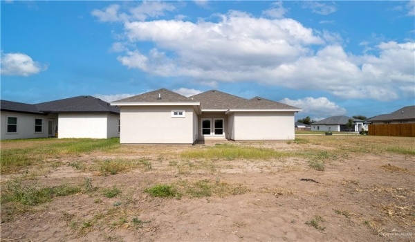 820 W Sycamore Avenue, Mission, TX 78573, 3 Habitaciones Habitaciones , ,2 BañosBaños,Residential,En Venta,820 W Sycamore Avenue,453766