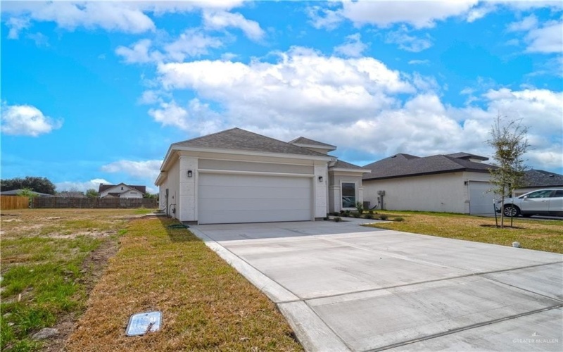 820 W Sycamore Avenue, Mission, TX 78573, 3 Habitaciones Habitaciones , ,2 BañosBaños,Residential,En Venta,820 W Sycamore Avenue,453766