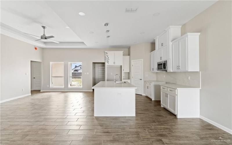 820 W Sycamore Avenue, Mission, TX 78573, 3 Habitaciones Habitaciones , ,2 BañosBaños,Residential,En Venta,820 W Sycamore Avenue,453766