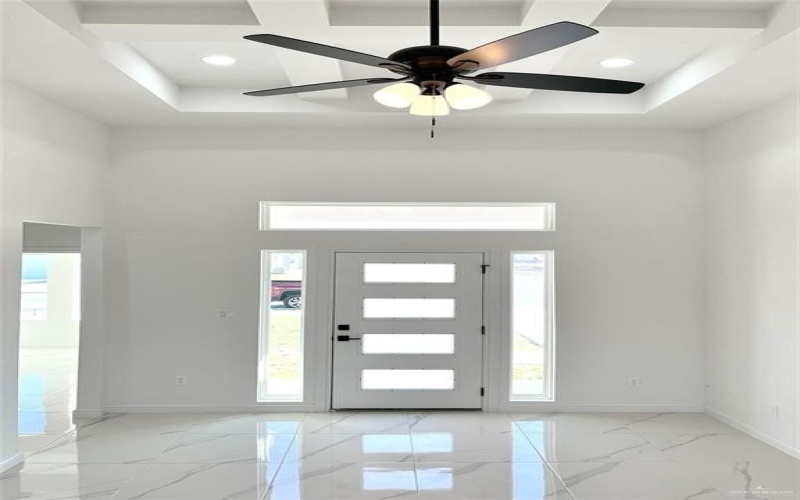 5921 N Playa Del Sol Street, Edinburg, TX 78542, 3 Bedrooms Bedrooms, ,2 BathroomsBathrooms,Residential,For Sale,5921 N Playa Del Sol Street,455890