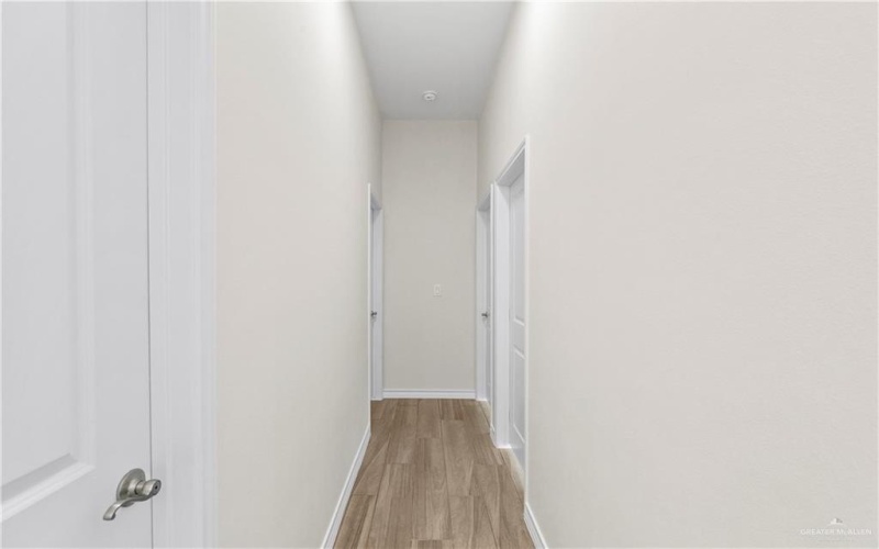 3119 E La Cienega Street, Edinburg, TX 78542, 4 Bedrooms Bedrooms, ,2 BathroomsBathrooms,Residential,For Sale,3119 E La Cienega Street,455936
