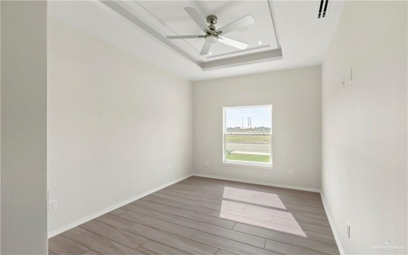 3119 E La Cienega Street, Edinburg, TX 78542, 4 Bedrooms Bedrooms, ,2 BathroomsBathrooms,Residential,For Sale,3119 E La Cienega Street,455936