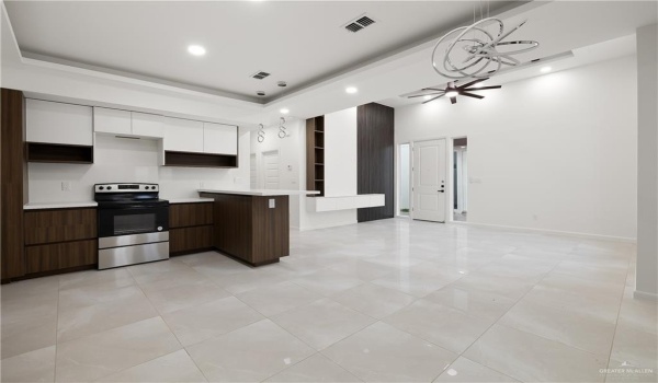 5812 Providence Avenue #A1, McAllen, TX 78504, 2 Bedrooms Bedrooms, ,2 BathroomsBathrooms,Residential,For Sale,5812 Providence Avenue,456011