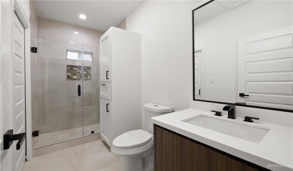 5812 Providence Avenue #A1, McAllen, TX 78504, 2 Bedrooms Bedrooms, ,2 BathroomsBathrooms,Residential,For Sale,5812 Providence Avenue,456011