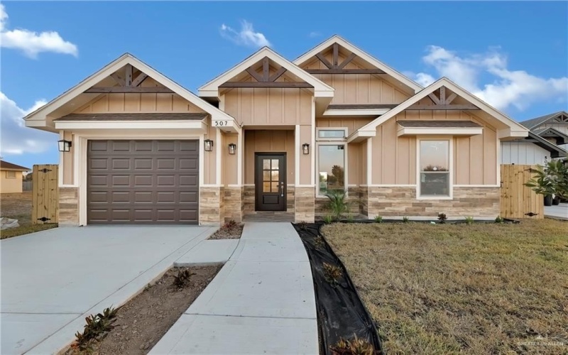 507 Tower Oak Drive, Alamo, TX 78516, 3 Bedrooms Bedrooms, ,2 BathroomsBathrooms,Residential,For Sale,507 Tower Oak Drive,456090