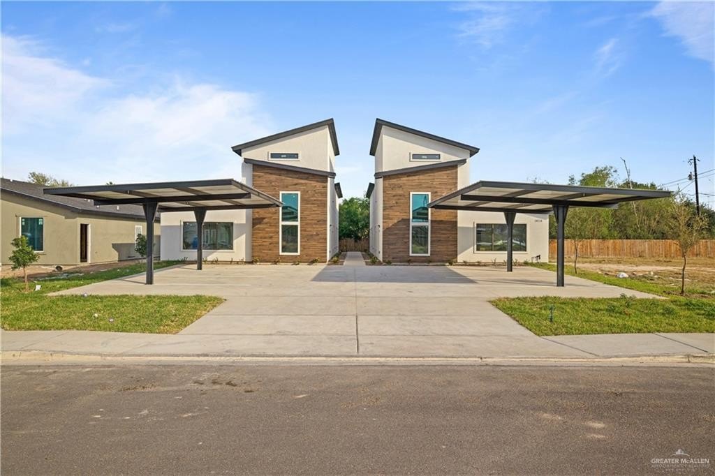 1321 Michigan Street, Alton, TX 78573, ,Residential Multi Family,En Venta,1321 Michigan Street,456103